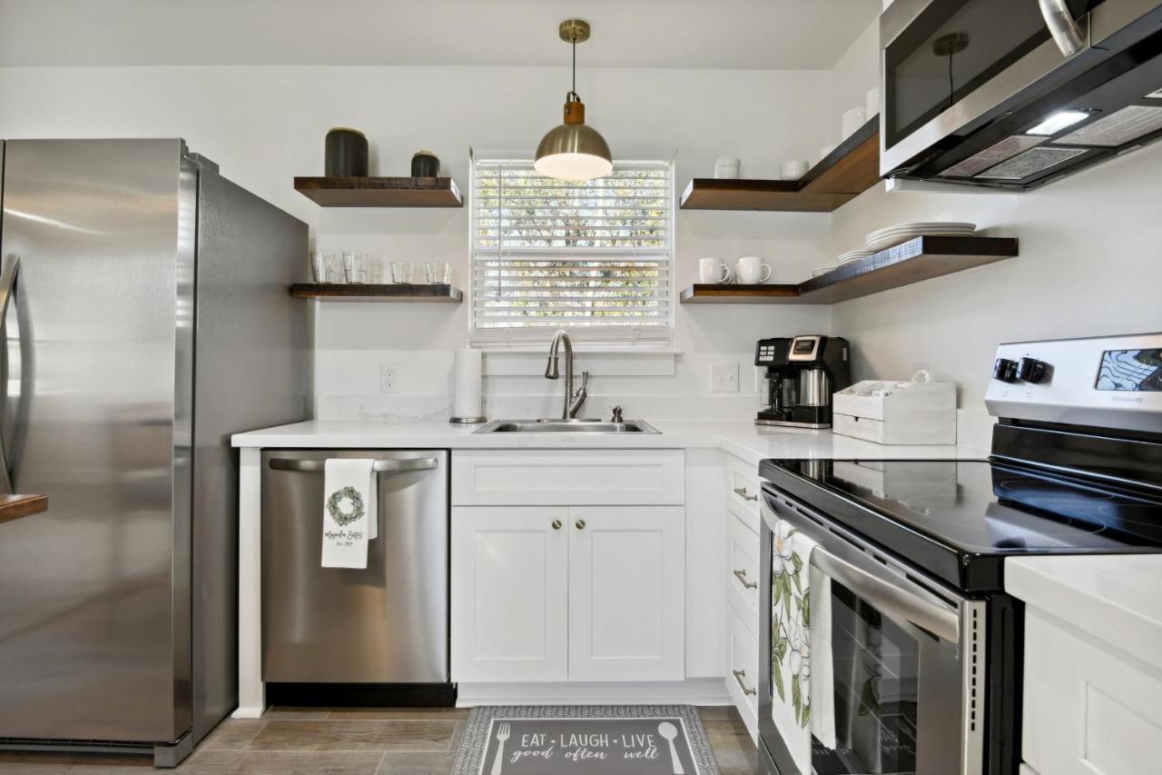 Vacation Rental Bay St Louis Walk To Beach, Dining, Shopping, And Nightlife Bay St. Louis Exterior foto